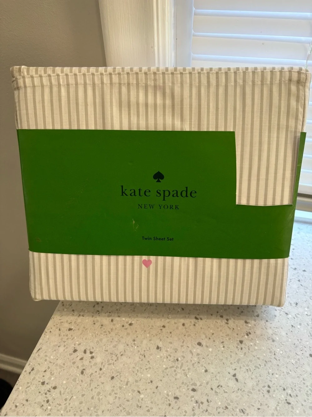 NWT kate spade Cream and gray Narrow Stripe Twin Sheet Set with heart accents